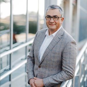 Meet your Posher, Ethan